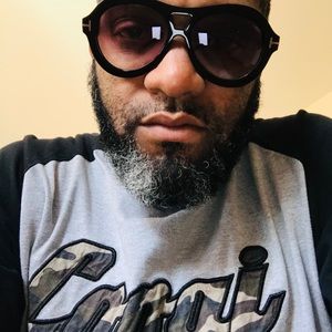 Meet your Posher, Jason